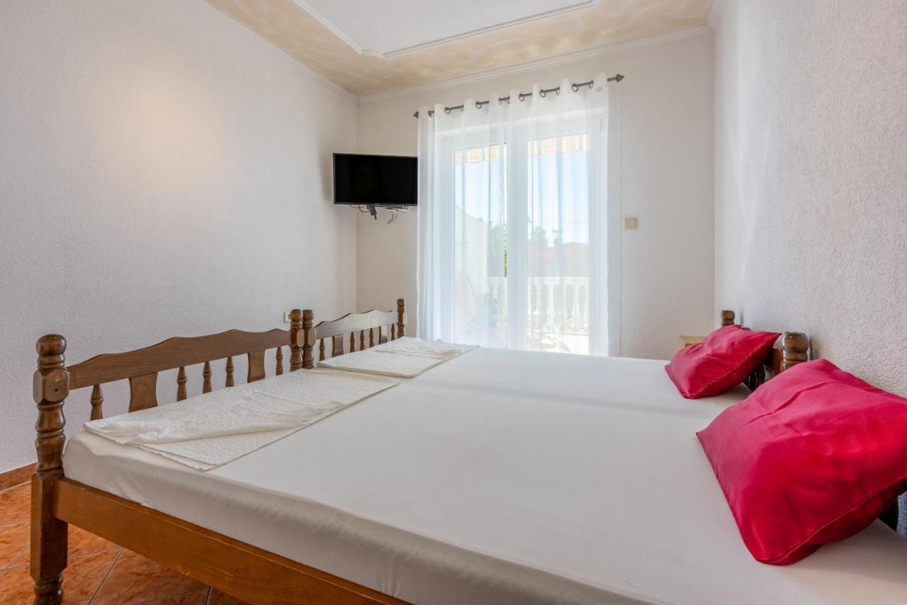 Apartments Pera Selce Buitenkant foto