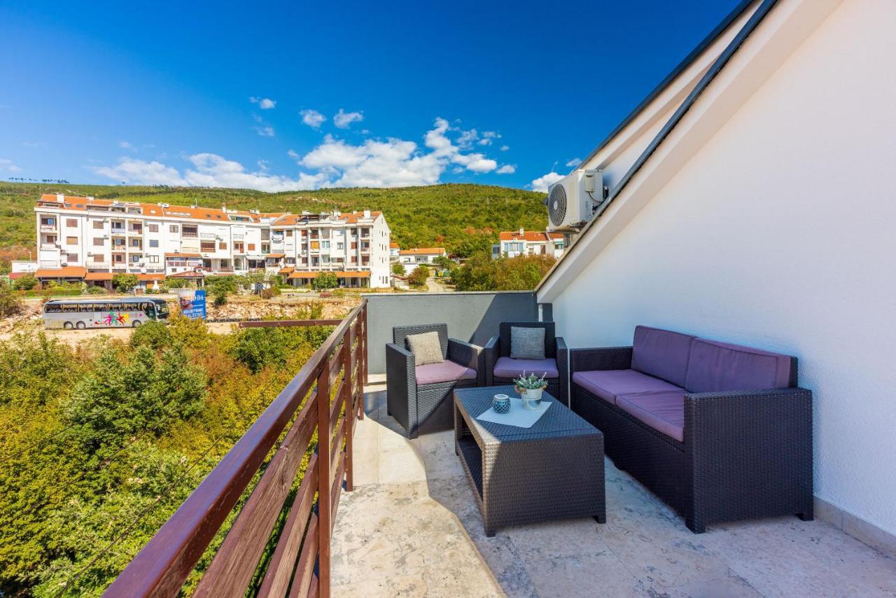 Apartments Pera Selce Buitenkant foto